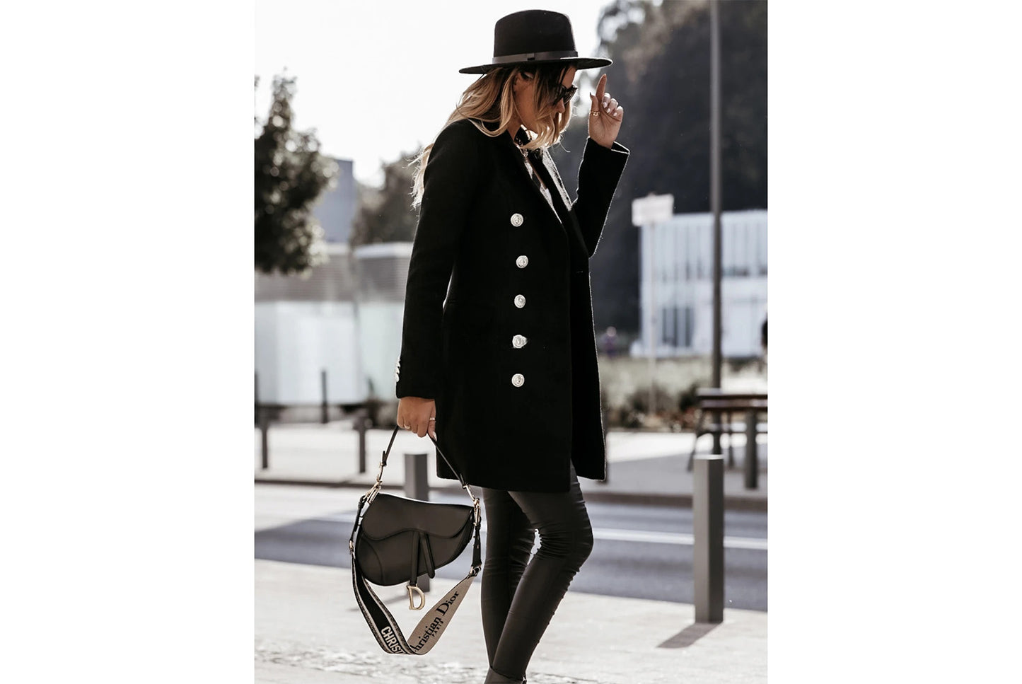 Double-Breasted Wool Coat with Suit Collar