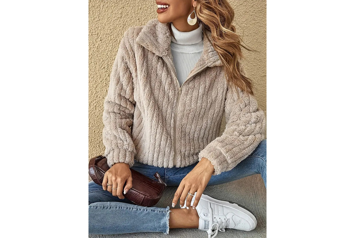 **Women's Fleece Cardigan Coat, Short Collared Warm Top**