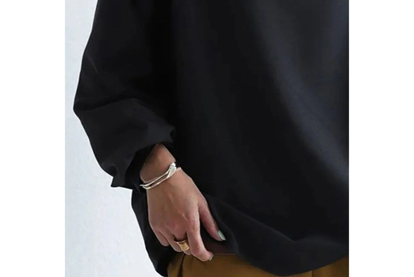 Women's High-Neck Loose-Fitting Pullover Sweatshirt