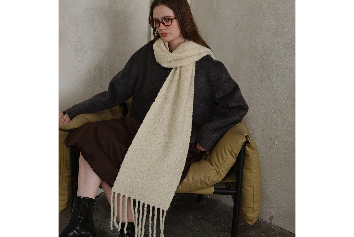 80% Wool Tassel Scarf
