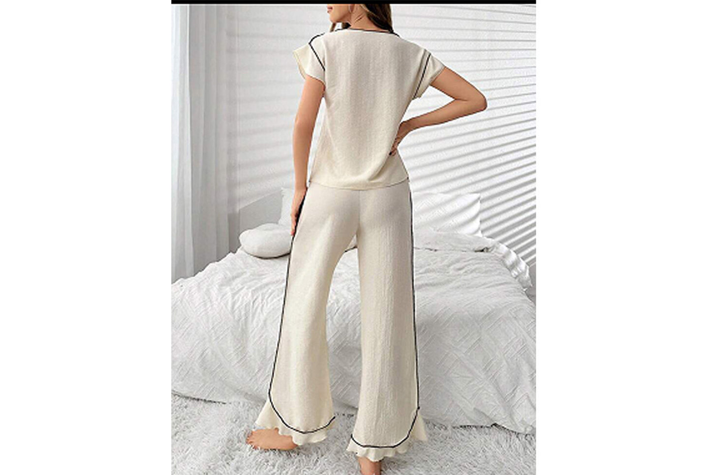 Round Neck Color-Blocked Loungewear Set