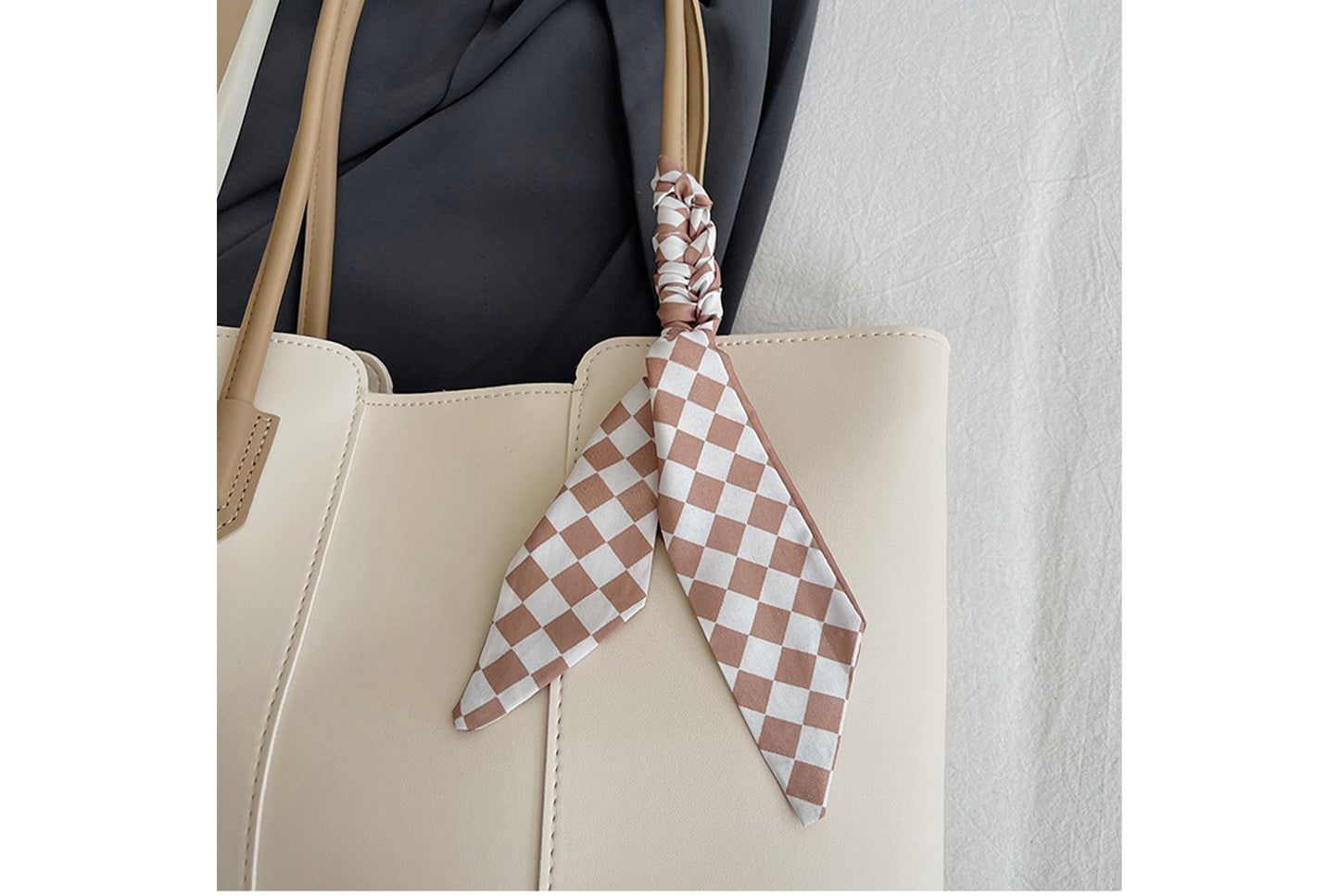 Simple and Versatile Tote Bag