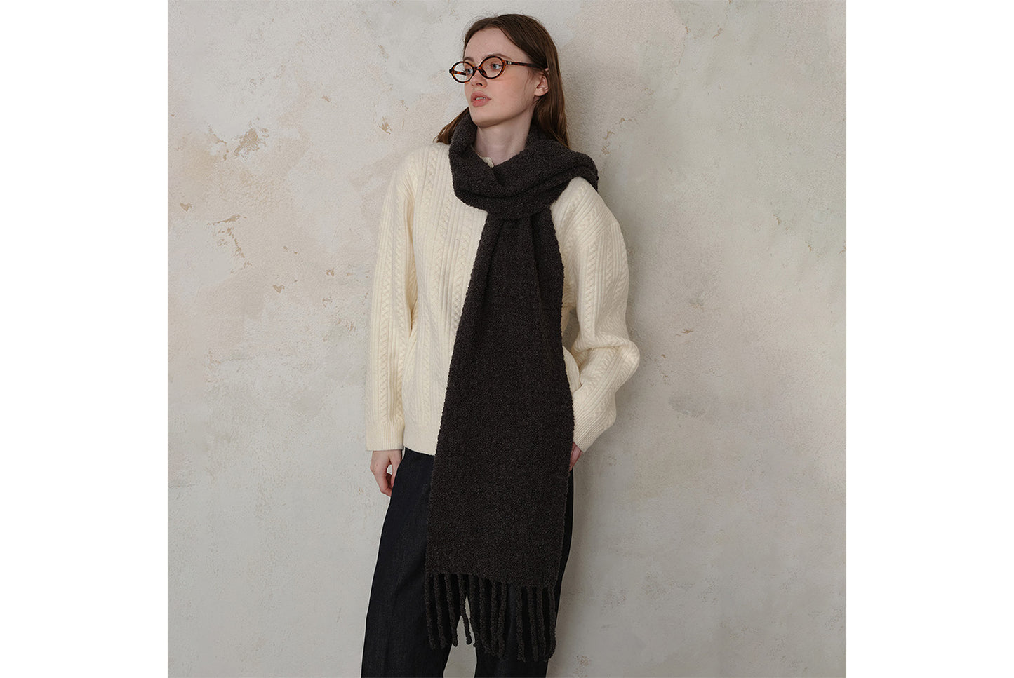 80% Wool Tassel Scarf
