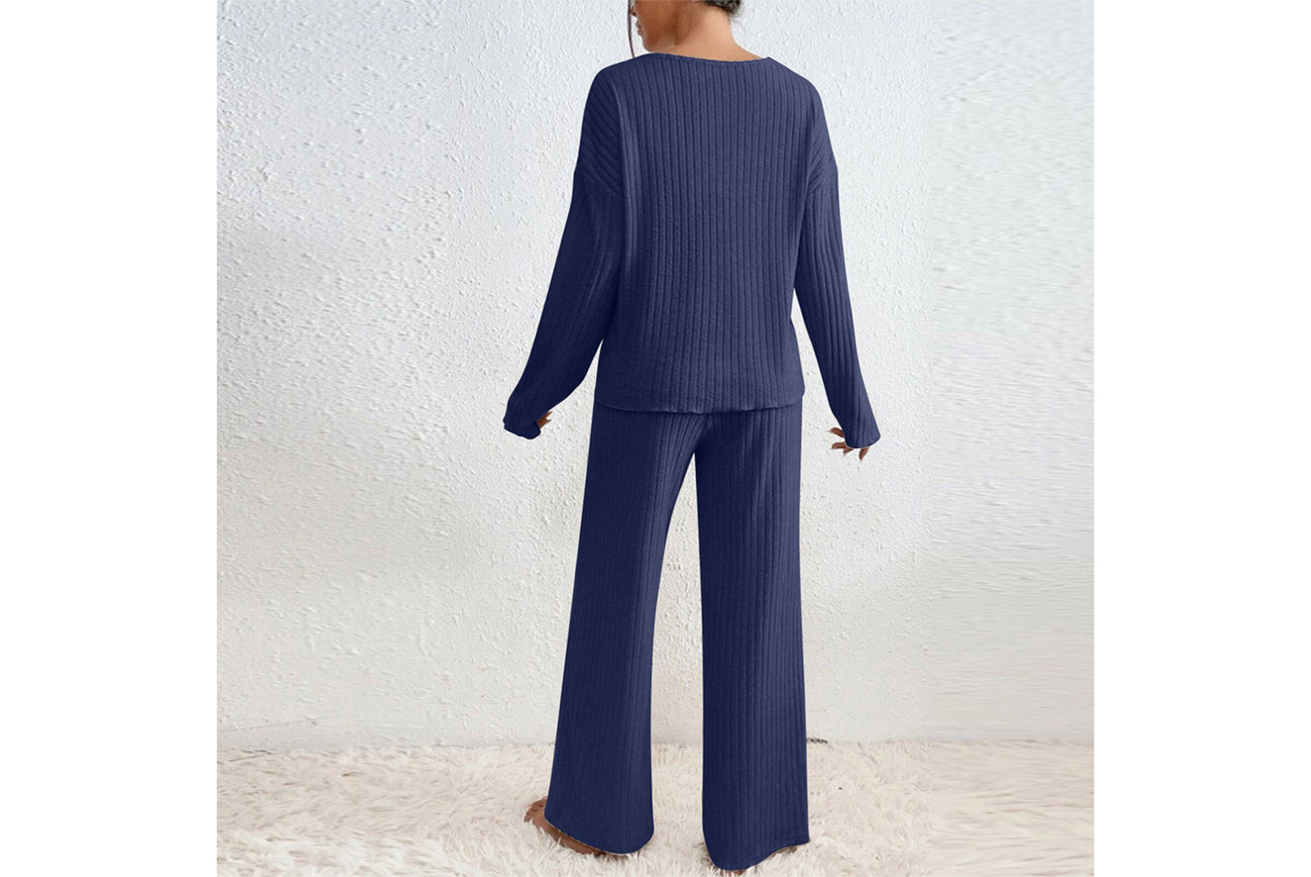 **Women's V-Neck Loose-Fitting Casual Long-Sleeved Set (Home Wear)**