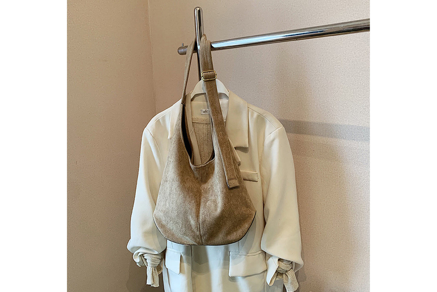 Retro Suede Bucket Bag