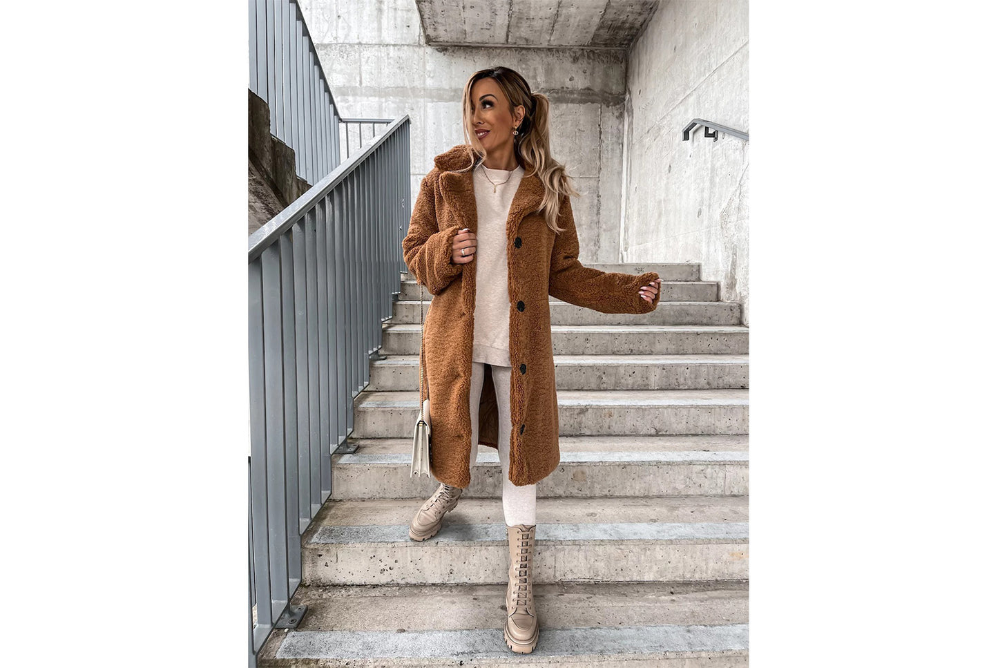 Women's Long-Sleeved Collared Fleece Coat