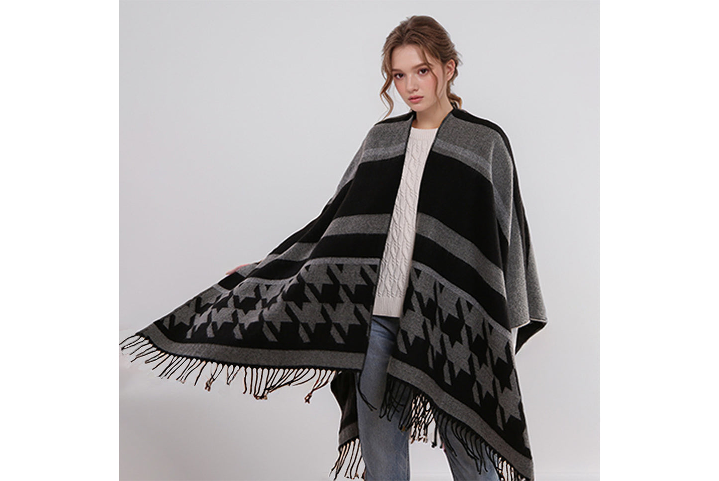 Houndstooth Tassel Scarf/Shawl