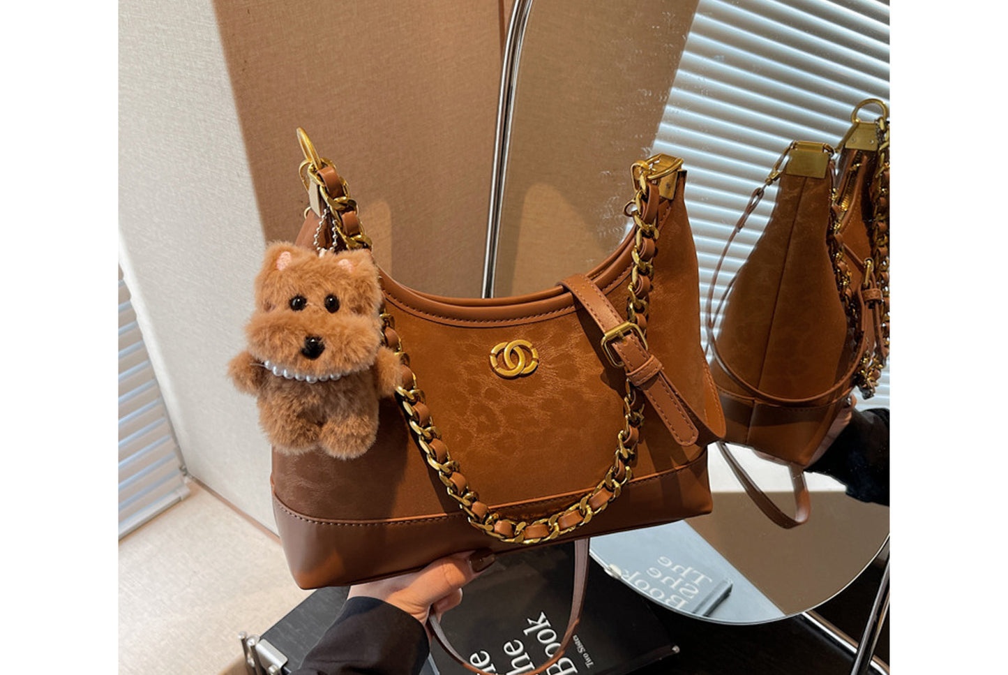 **Simple Tote Bag, Stylish Handbag for Women**