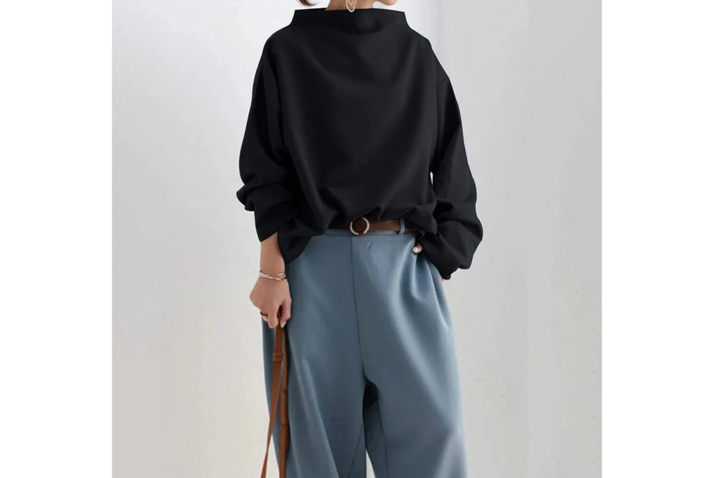 Women's High-Neck Loose-Fitting Pullover Sweatshirt