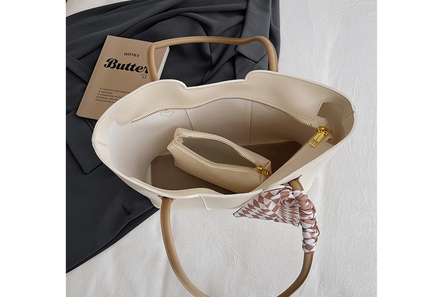 Simple and Versatile Tote Bag