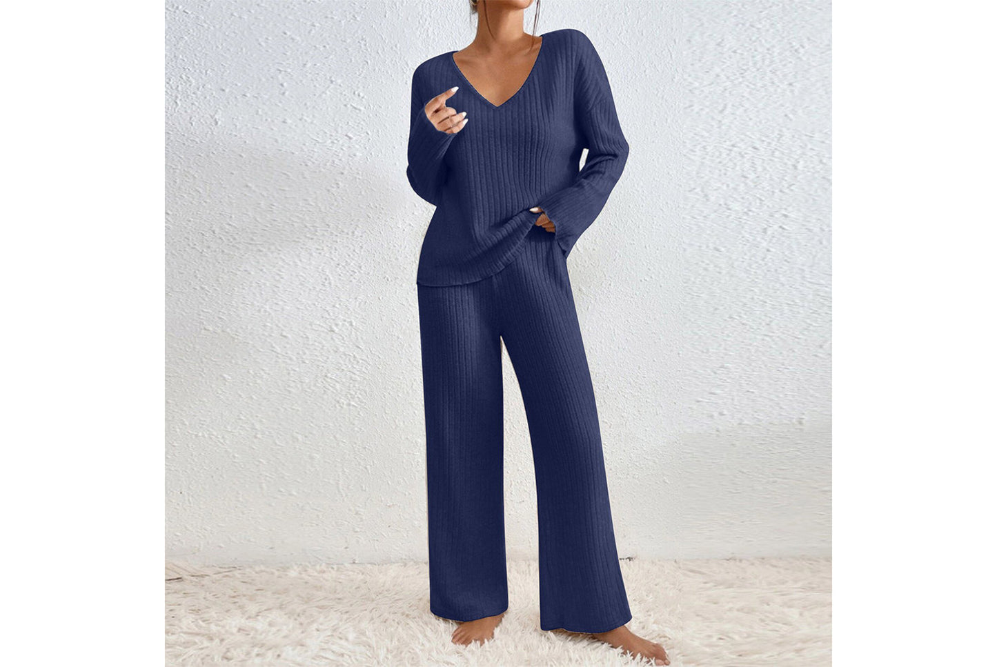 **Women's V-Neck Loose-Fitting Casual Long-Sleeved Set (Home Wear)**