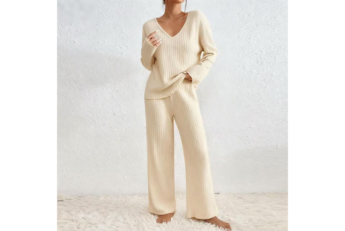**Women's V-Neck Loose-Fitting Casual Long-Sleeved Set (Home Wear)**