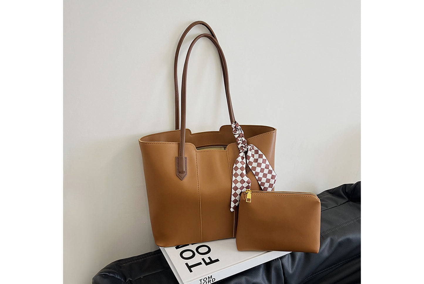 Simple and Versatile Tote Bag