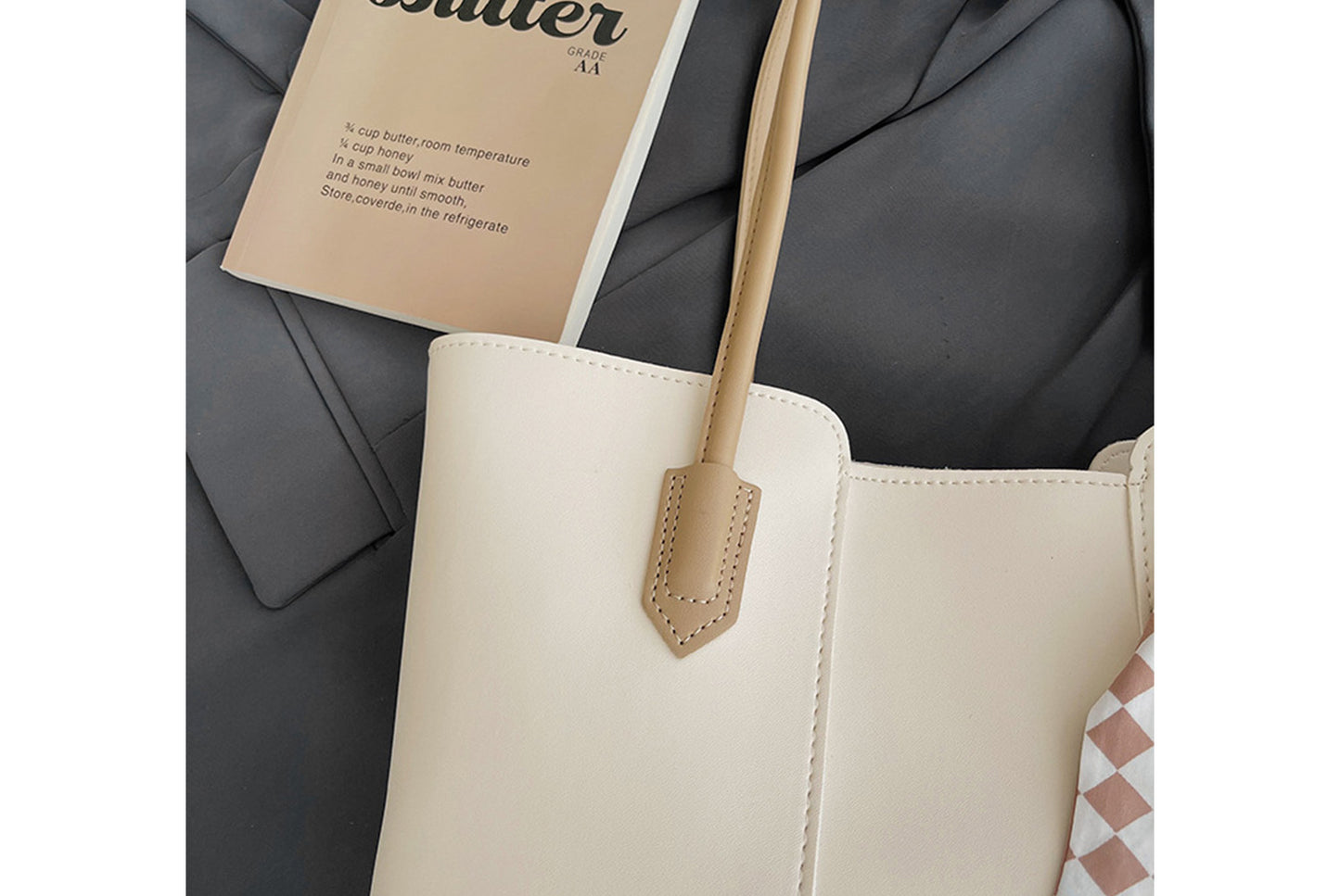 Simple and Versatile Tote Bag
