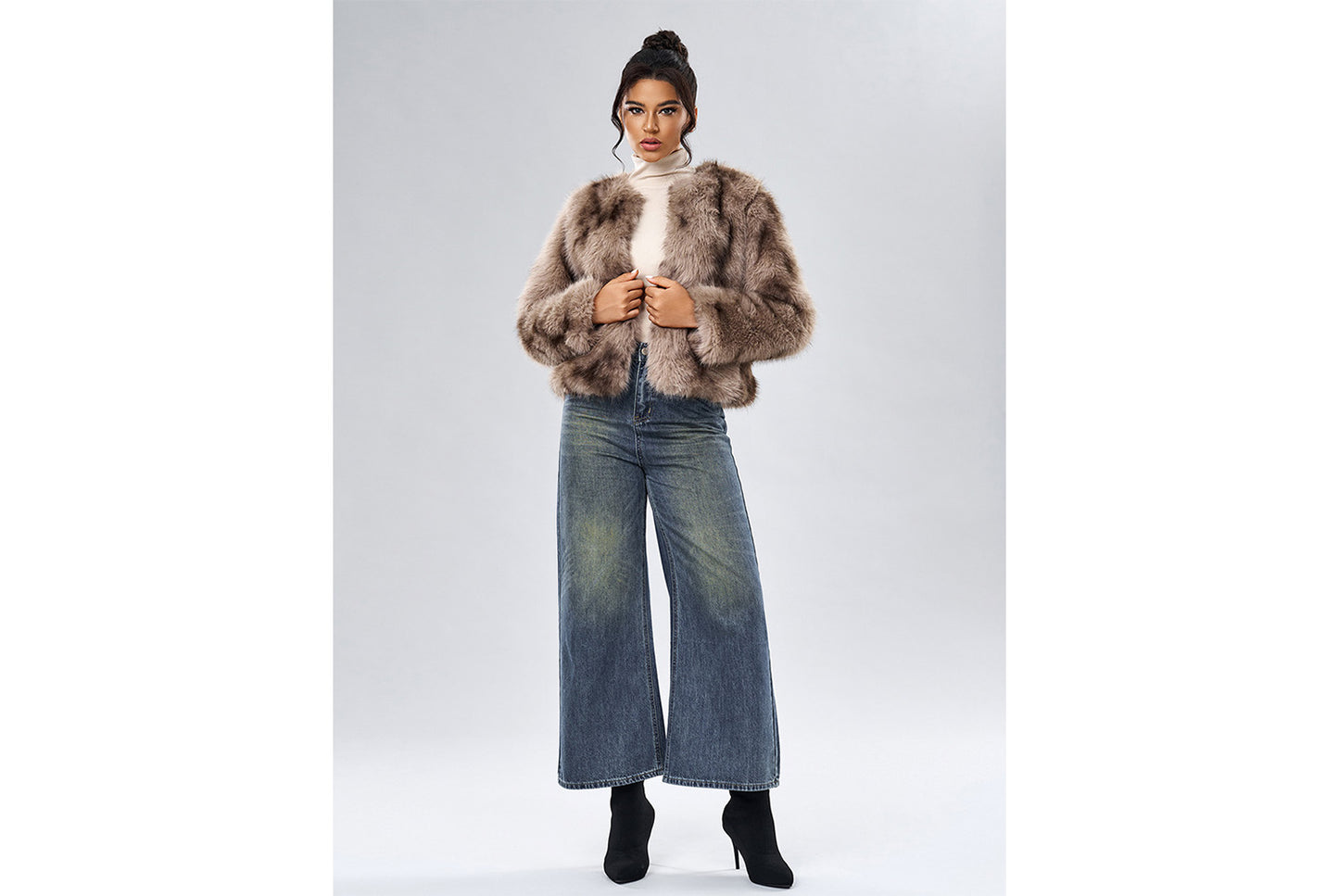**Women's Faux Fox Fur Coat**