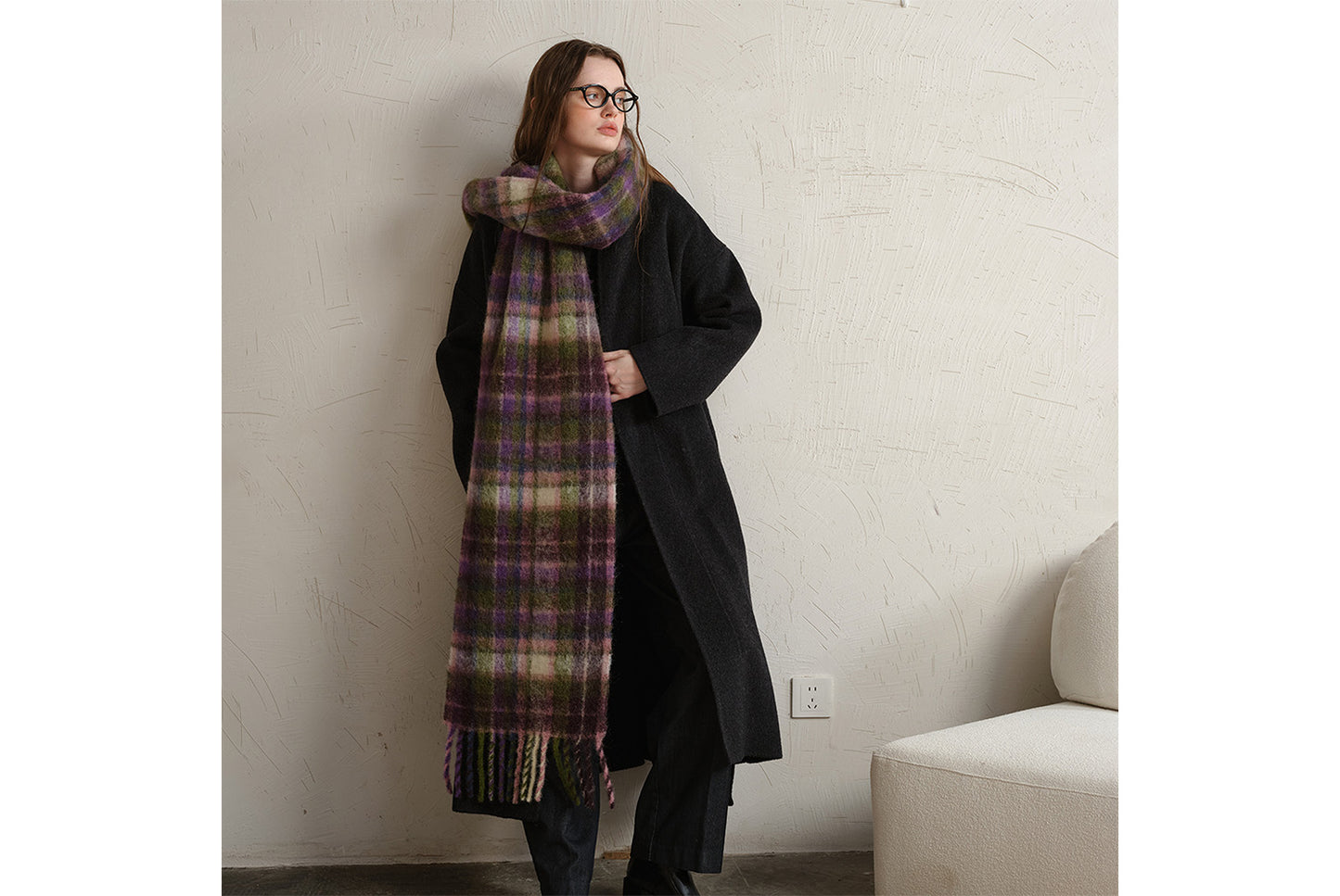 Retro Plaid Tassel Scarf