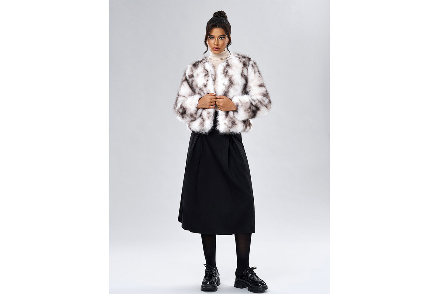 **Women's Faux Fox Fur Coat**