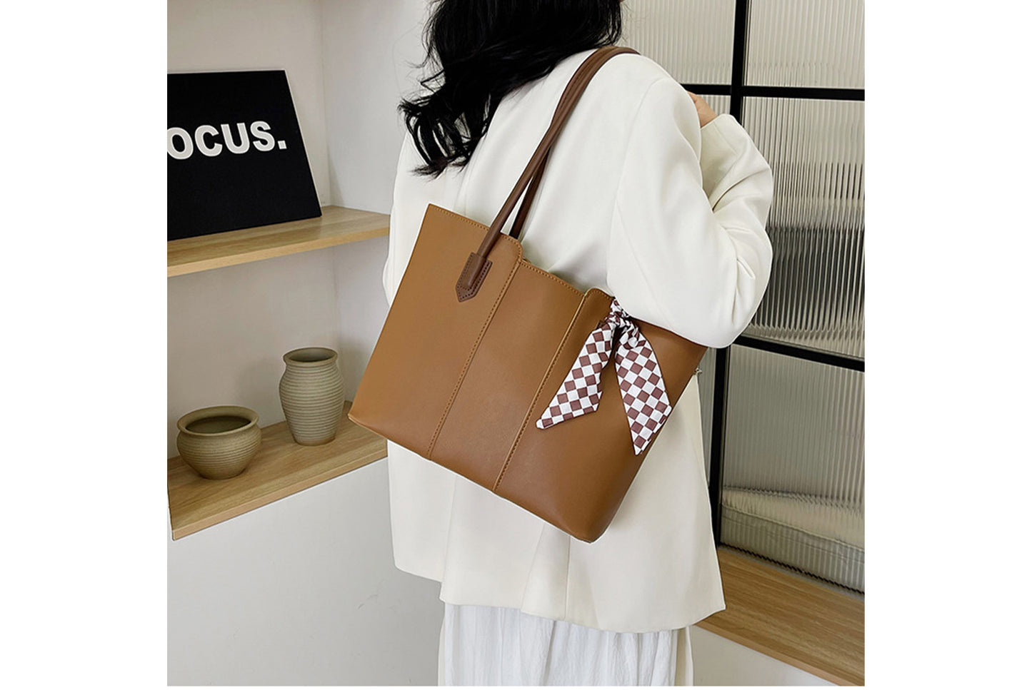 Simple and Versatile Tote Bag