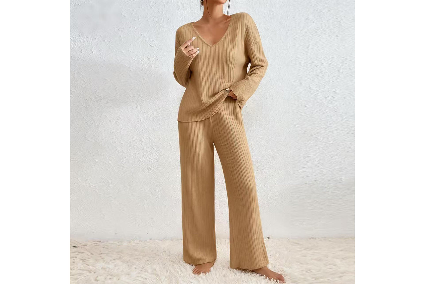 **Women's V-Neck Loose-Fitting Casual Long-Sleeved Set (Home Wear)**