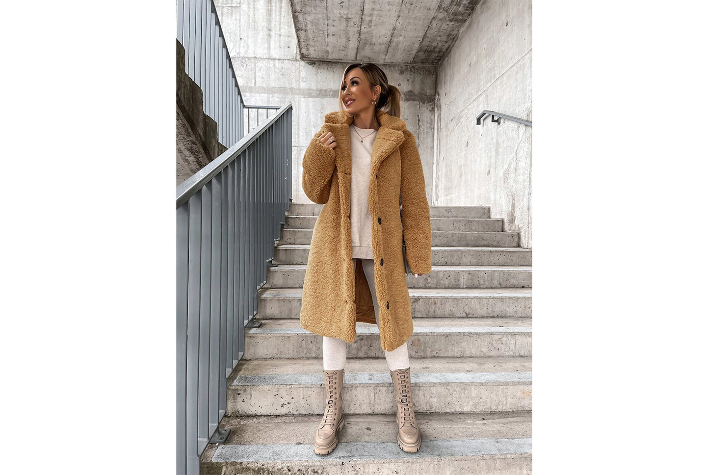 Women's Long-Sleeved Collared Fleece Coat