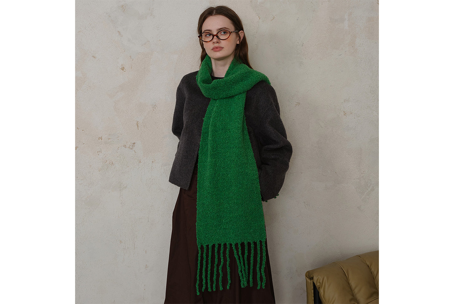 80% Wool Tassel Scarf