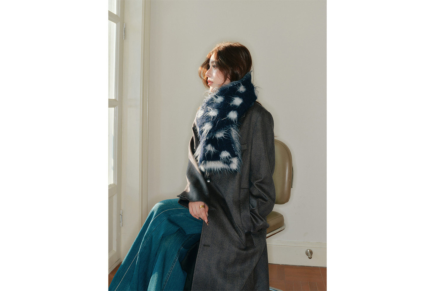 Fashionable Retro Color-Blocked Long-Pile Polka Dot Scarf
