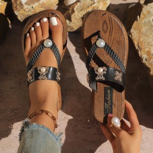 Women's Fashion Floral Flip-Flops Introduction