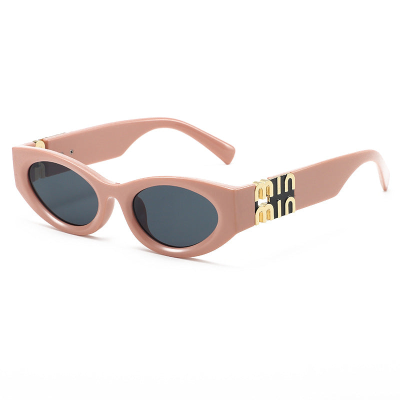 Retro Cat-Eye Women's UV Protection Sunglasses