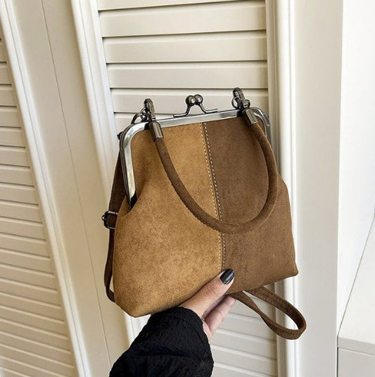 Versatile and Stylish Crossbody Bag