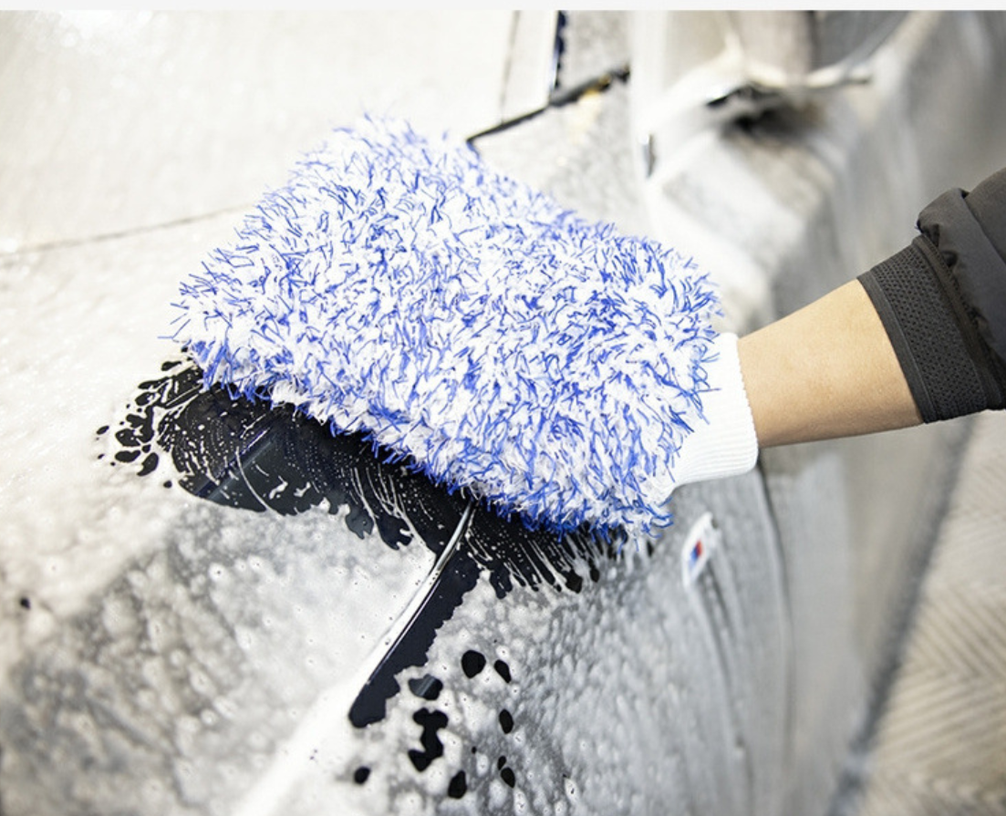 **Microfiber Car Wash Gloves**