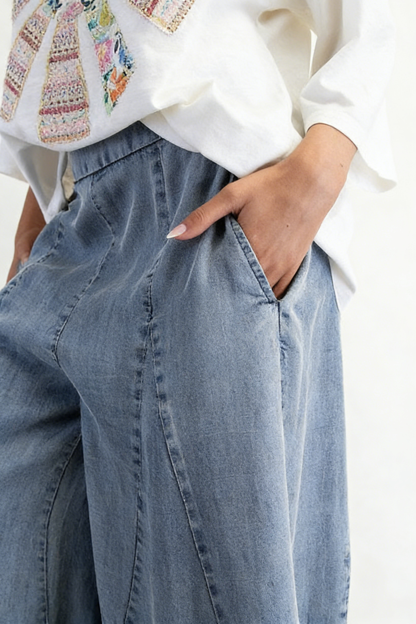 Casual Elastic Waist Wide-Leg Pants